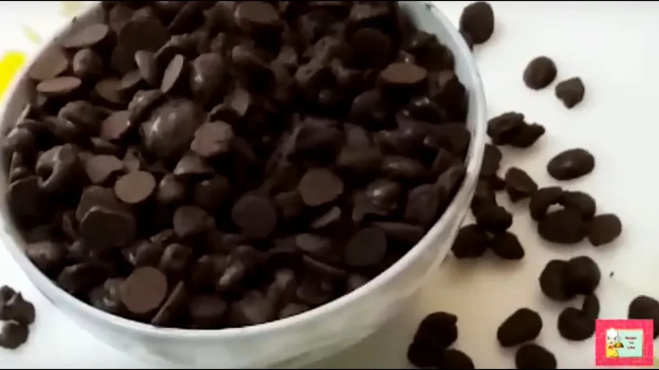 Homemade chocolate chips from scratch