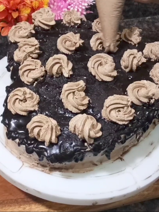 Eggless Chocolate Coffee Mocha Cake Without Oven